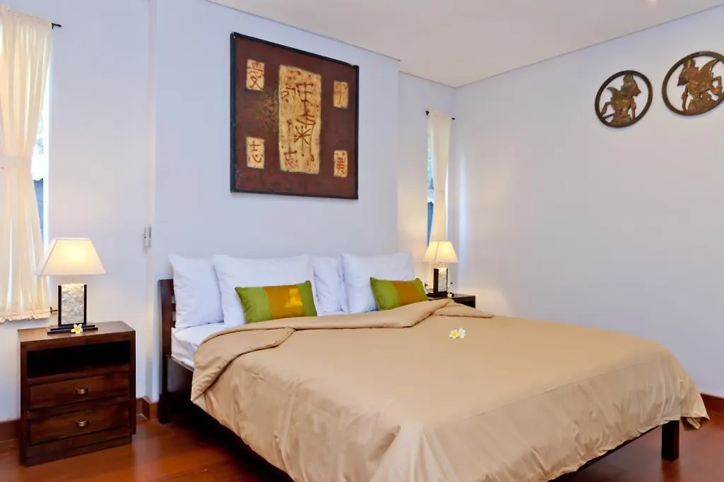 Surya Mas Villa Legian 0*, Seminyak