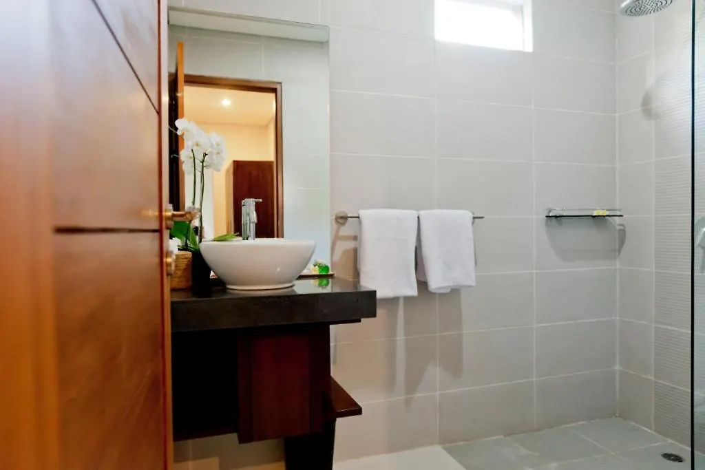 Surya Mas Villa Legian Indonézia