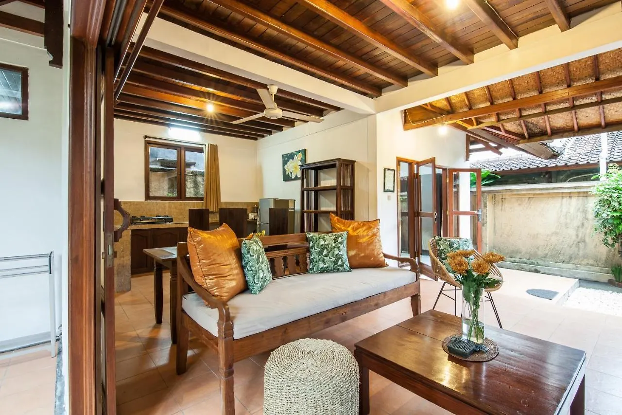 Surya Mas Villa Legian 0*, Seminyak