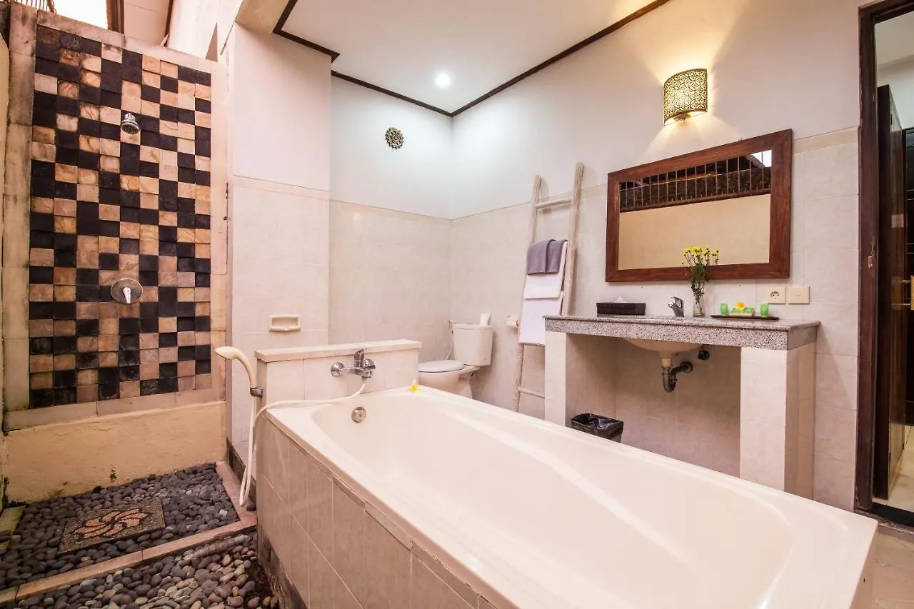 Surya Mas Villa Legian 0*, Seminyak Indonézia