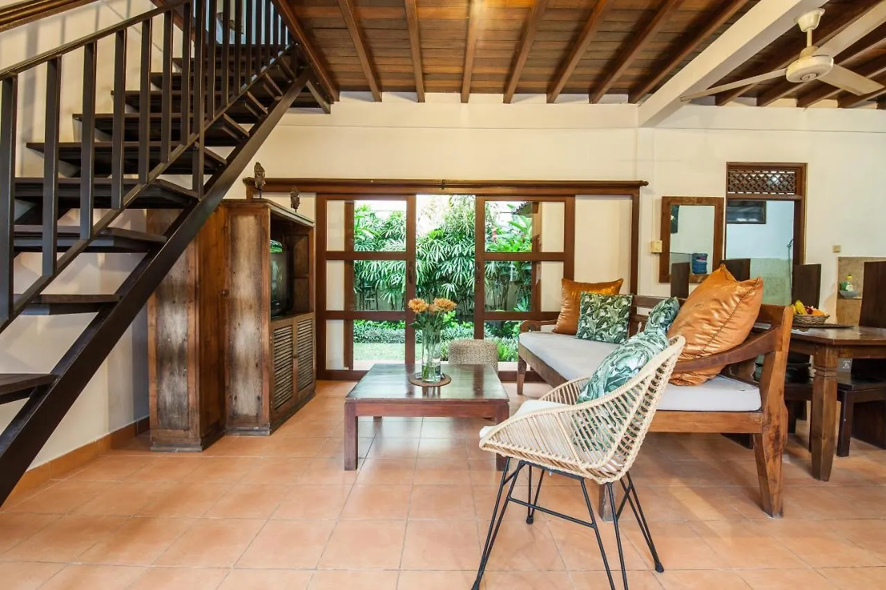 Surya Mas Villa Legian 0*, Seminyak