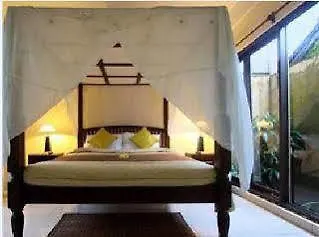 Surya Mas Villa Legian 0*, Seminyak
